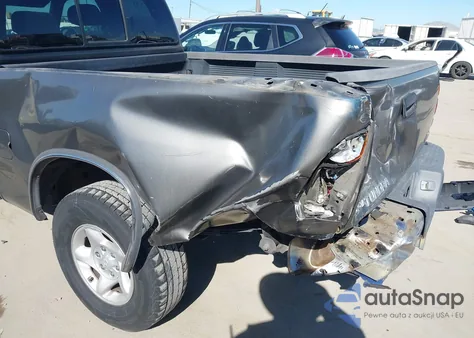 2003 Toyota Tundra Sr5 V8 z USA, uszkodzony, nr VIN 5TBRT34143S434127